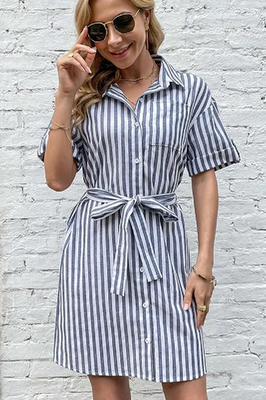 WOMEN BUTTON UP STRIPE SLIT DRESS