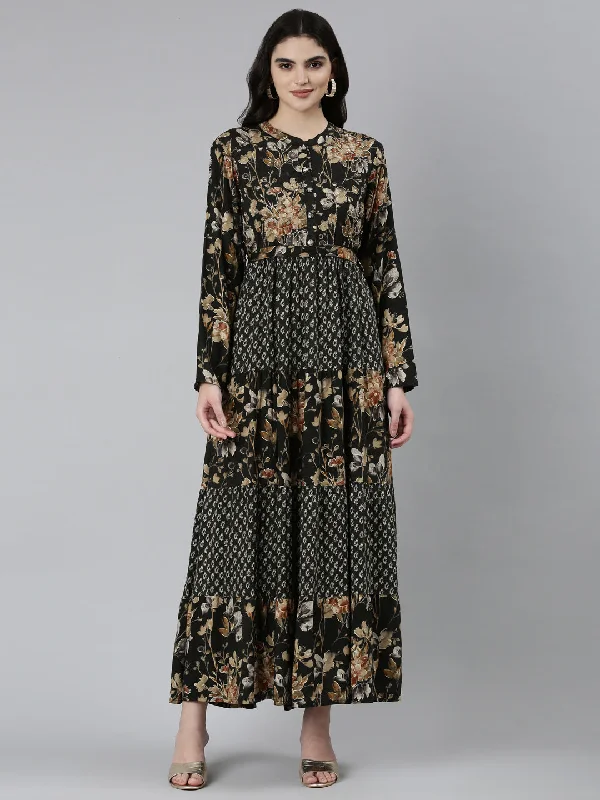 Neeru's Black Straight Casual Floral Dresses